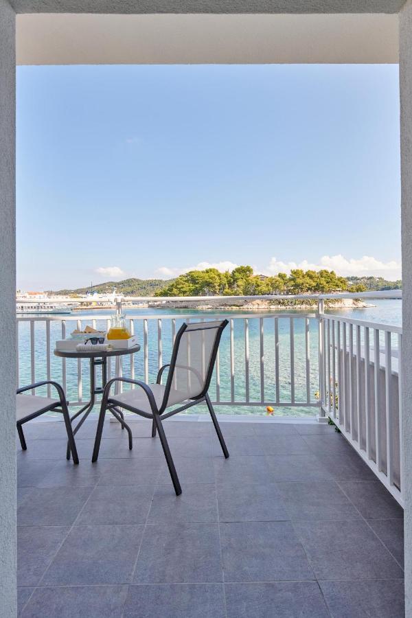 The Water Apart otel İskados Dış mekan fotoğraf